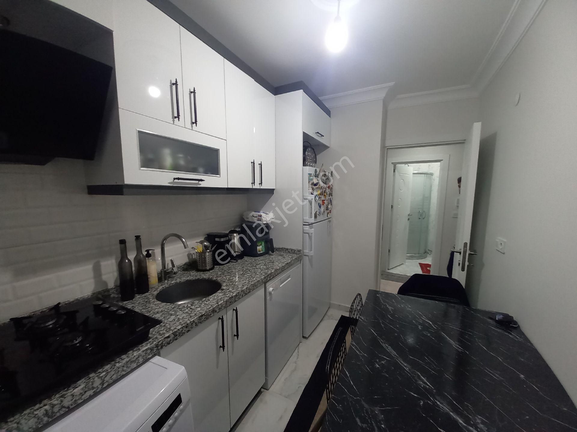 Bahçelievler Yenibosna Zafer Mah Satılık Yüksek Giriş Daire 1+1 - Görsel 22