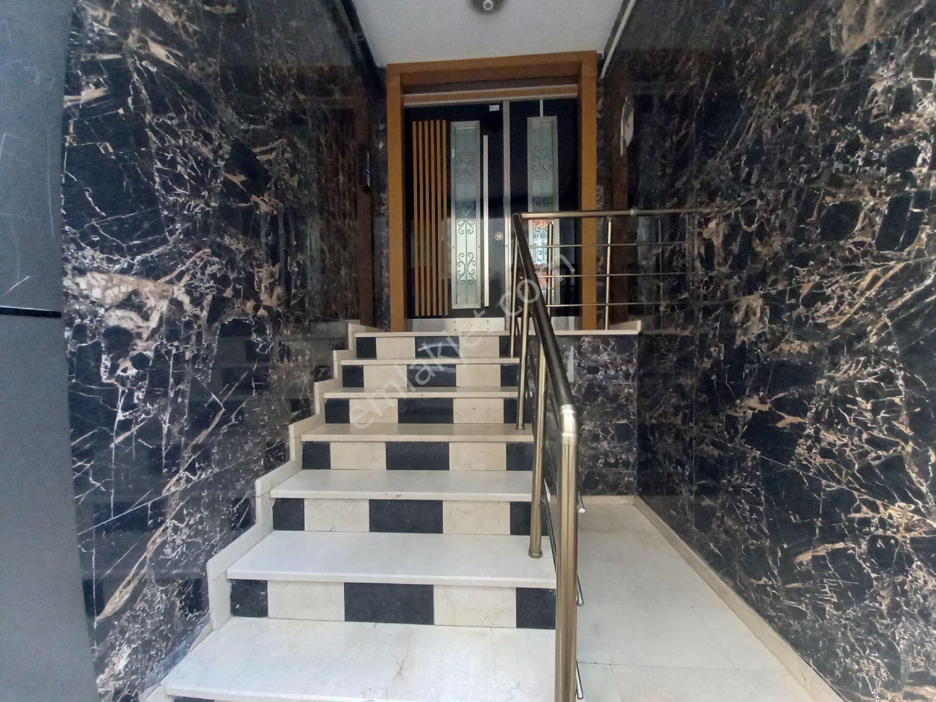 Bahçelievler Yenibosna Zafer Mah Satılık Yüksek Giriş Daire 1+1 - Görsel 33