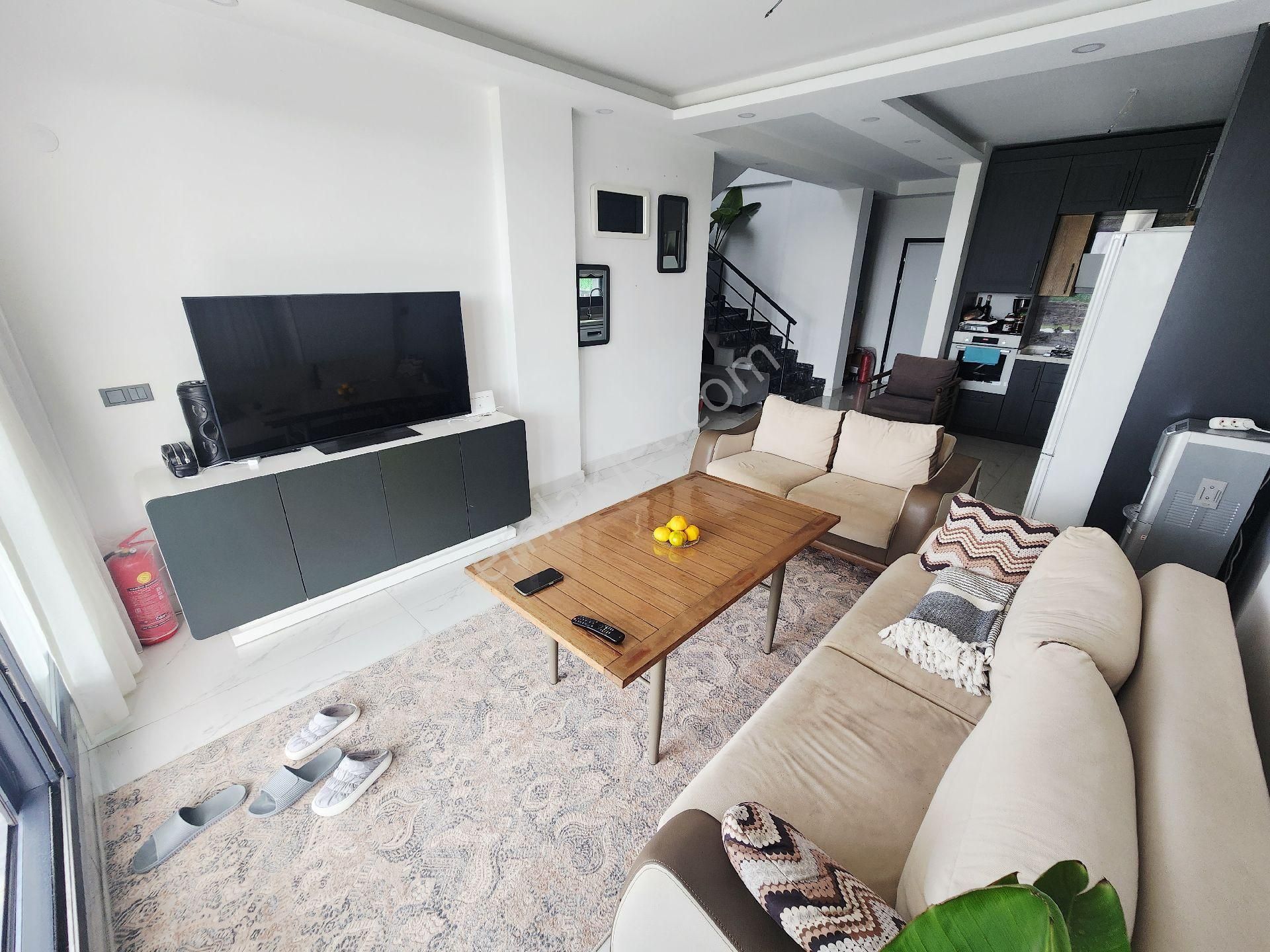 Kuşadası Davutlar Satılık Deniz Manzaralı Villa - Görsel 13