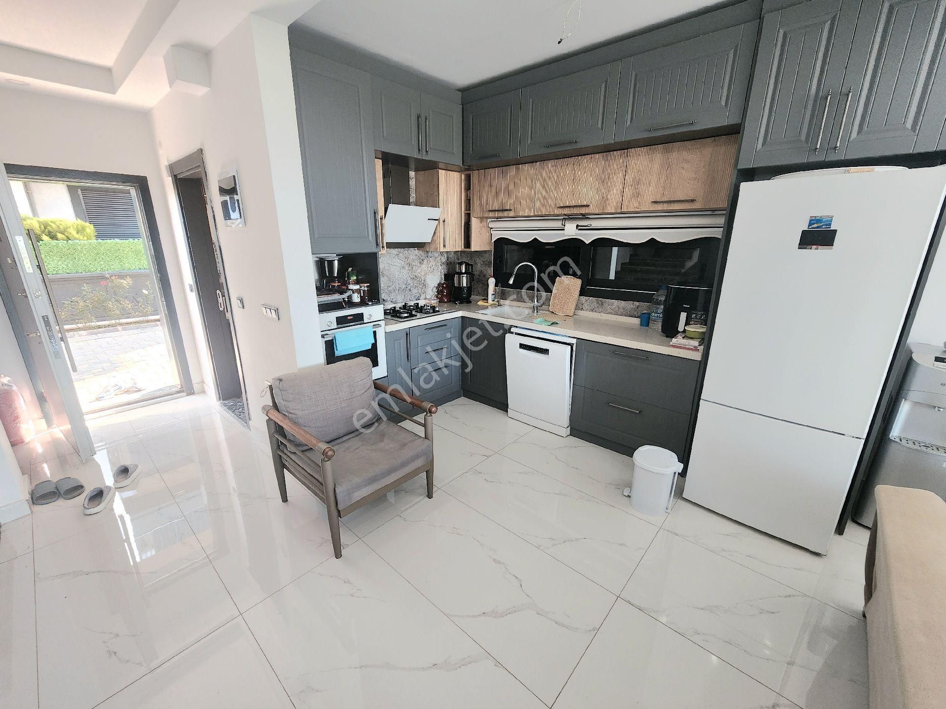 Kuşadası Davutlar Satılık Deniz Manzaralı Villa - Görsel 22