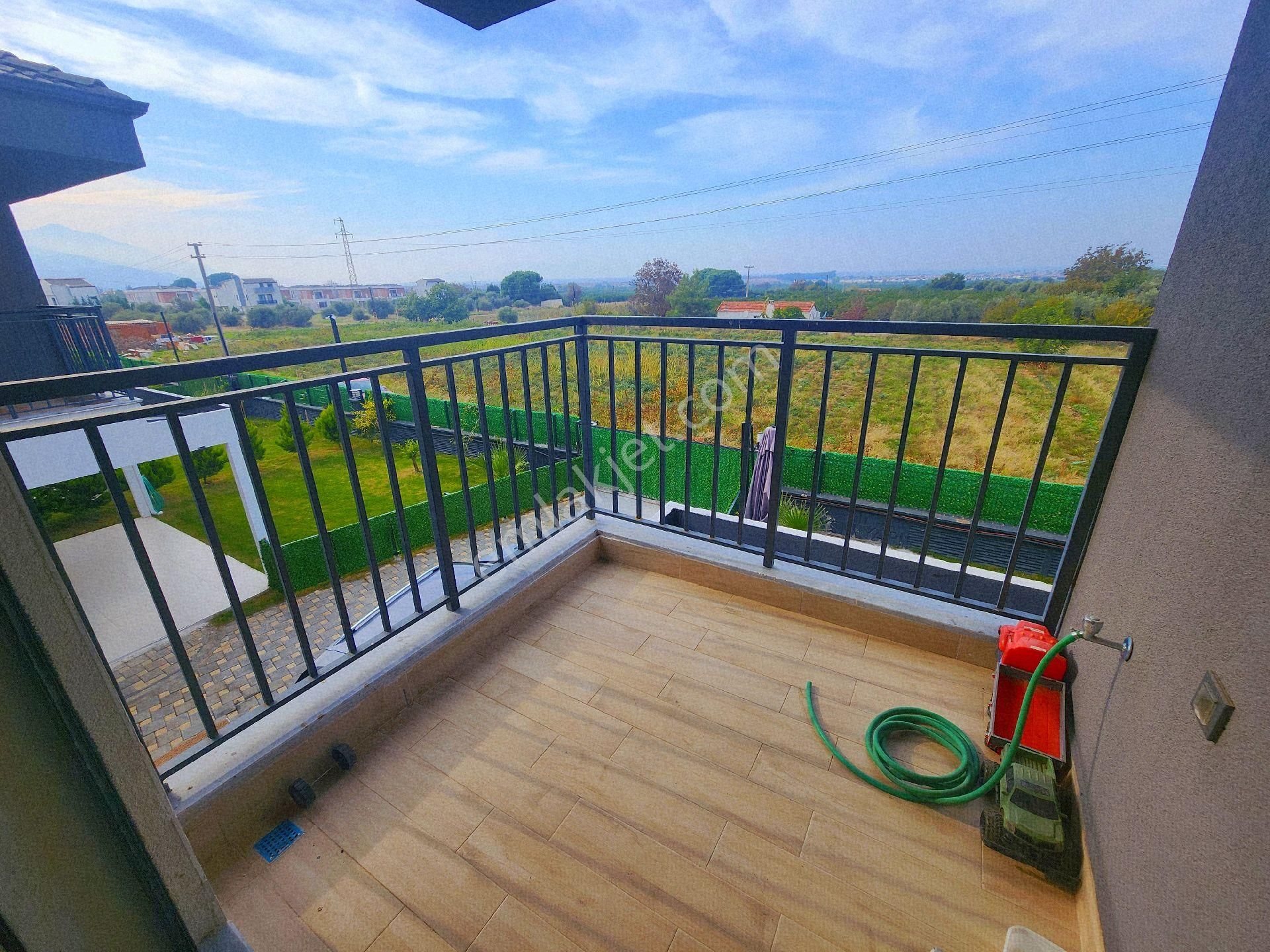 Kuşadası Davutlar Satılık Deniz Manzaralı Villa - Görsel 33