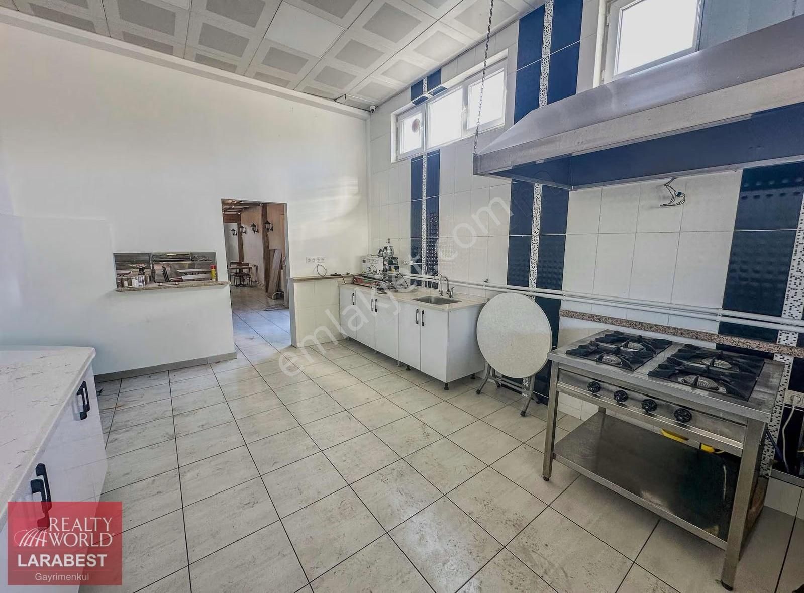 Rw Kepez Barış Mah. Otopark Sorunu Olmayan Kiralık Depo - Görsel 18