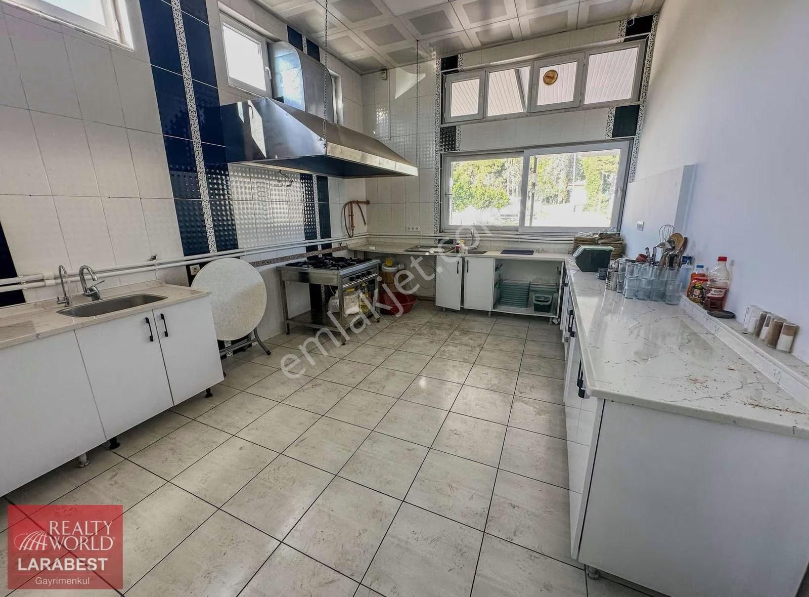 Rw Kepez Barış Mah. Otopark Sorunu Olmayan Kiralık Depo - Görsel 19