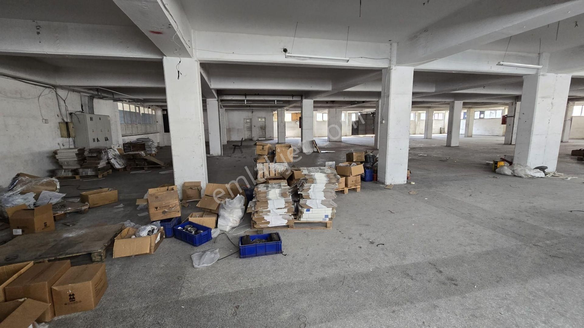 Beylikdüzü O.s.b. Bakırcılar Sanayi Sitesi 8.250 M² Komple Fabrika Binası - Görsel 9