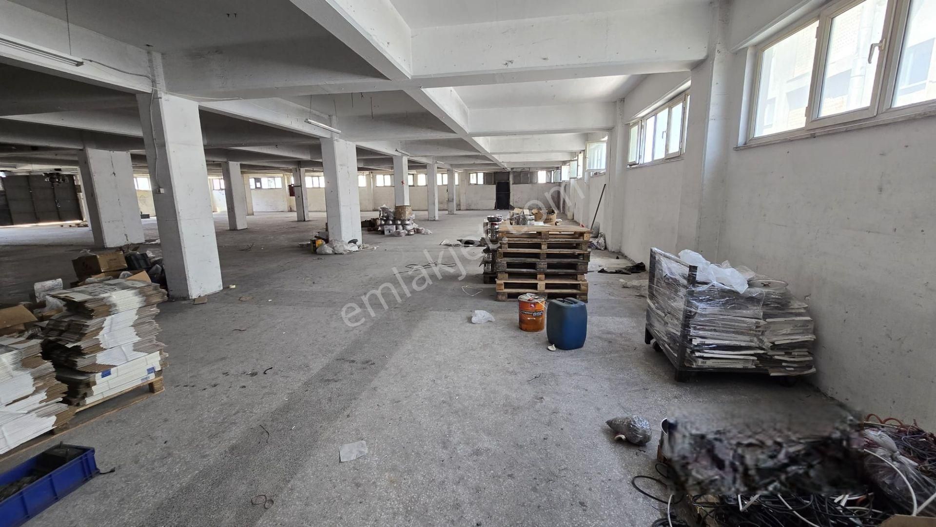 Beylikdüzü O.s.b. Bakırcılar Sanayi Sitesi 8.250 M² Komple Fabrika Binası - Görsel 10