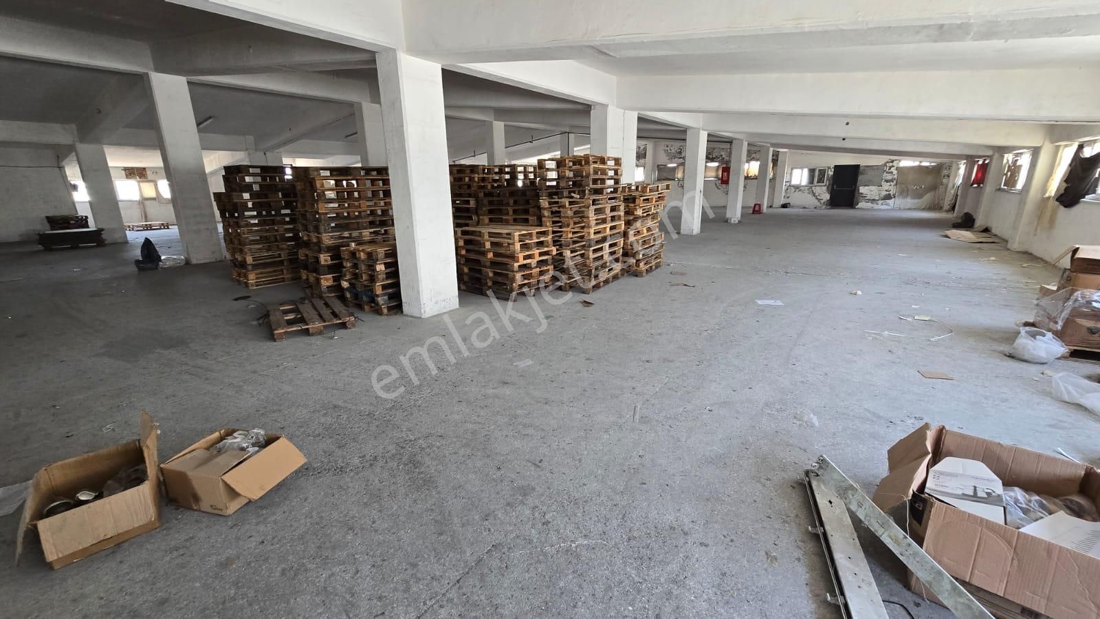 Beylikdüzü O.s.b. Bakırcılar Sanayi Sitesi 8.250 M² Komple Fabrika Binası - Görsel 27