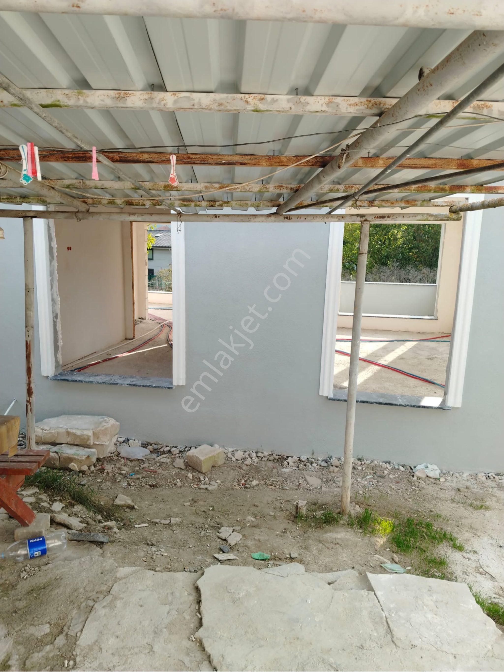 Sahibinden Acil! Çatalca İhsaniye’de Yatırımlık Arsa+müstakil Ev - Görsel 4