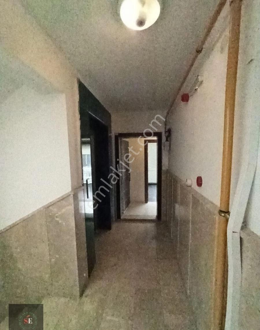 Bahçelievlerde Genç Binada 69 Sok 3. Kat Asansorlü Kombili Otoparklı 2+1 Kiralık - Görsel 26