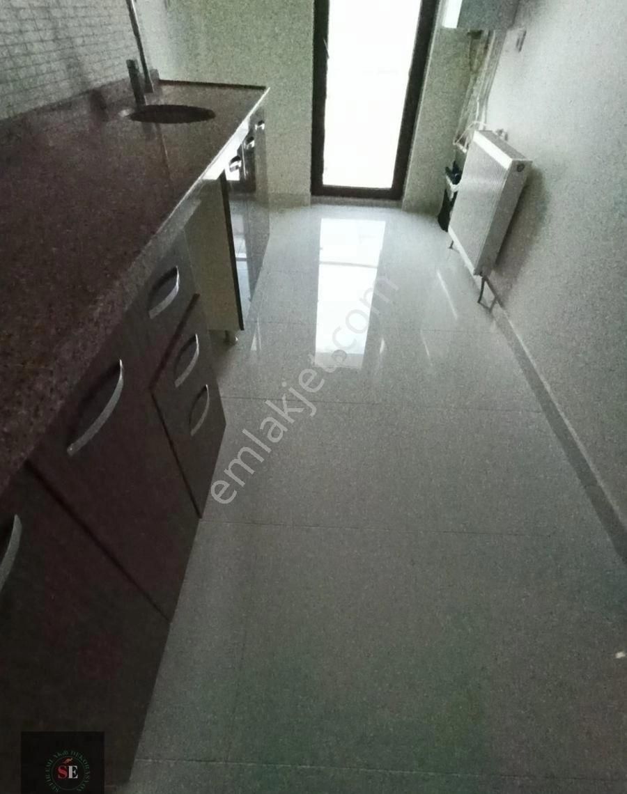 Bahçelievlerde Genç Binada 69 Sok 3. Kat Asansorlü Kombili Otoparklı 2+1 Kiralık - Görsel 13