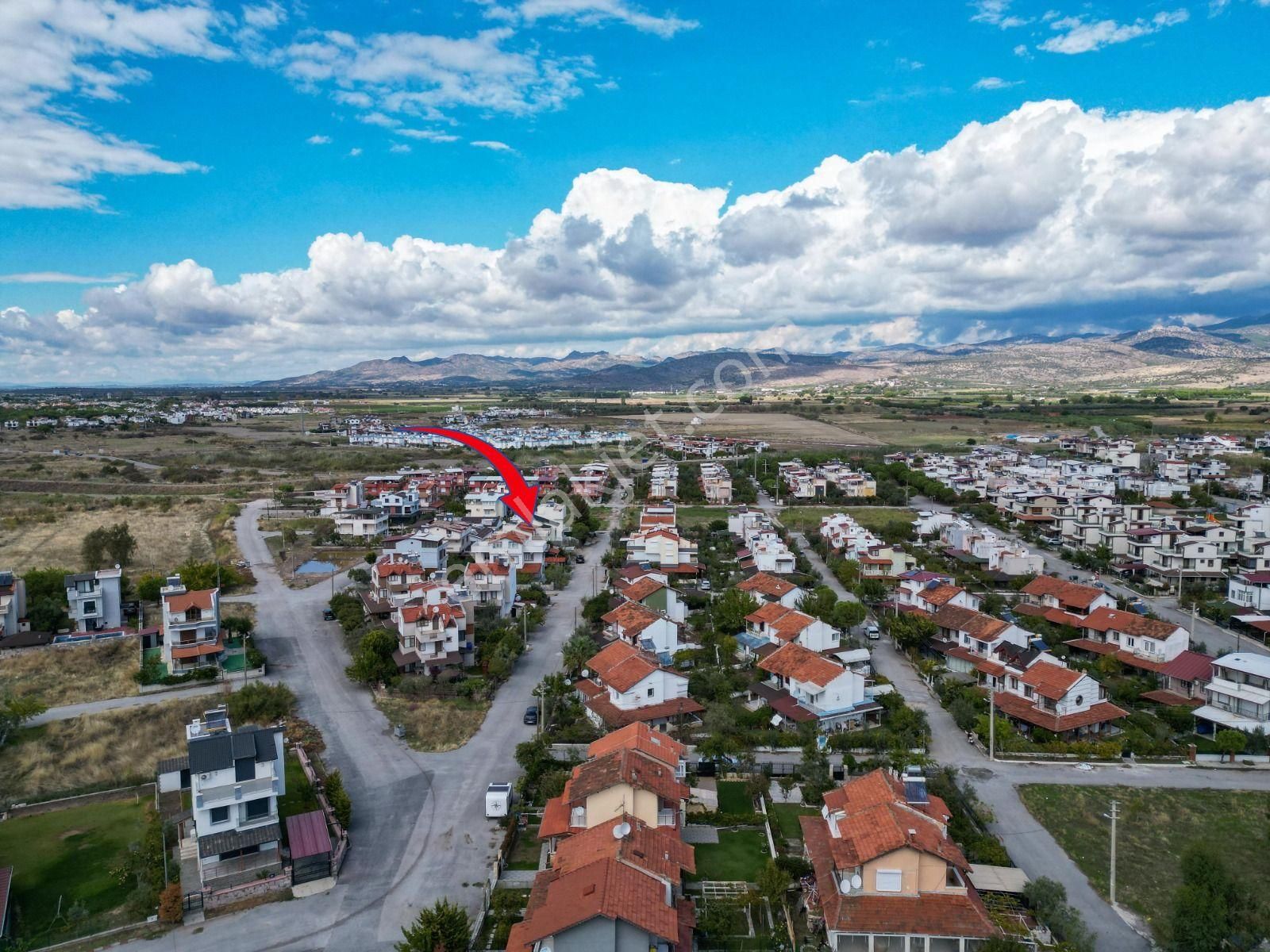 Dikili Cumhuriyet'te 6+1 Villa | 350m Denize Yakın | Eşyalı - Görsel 5