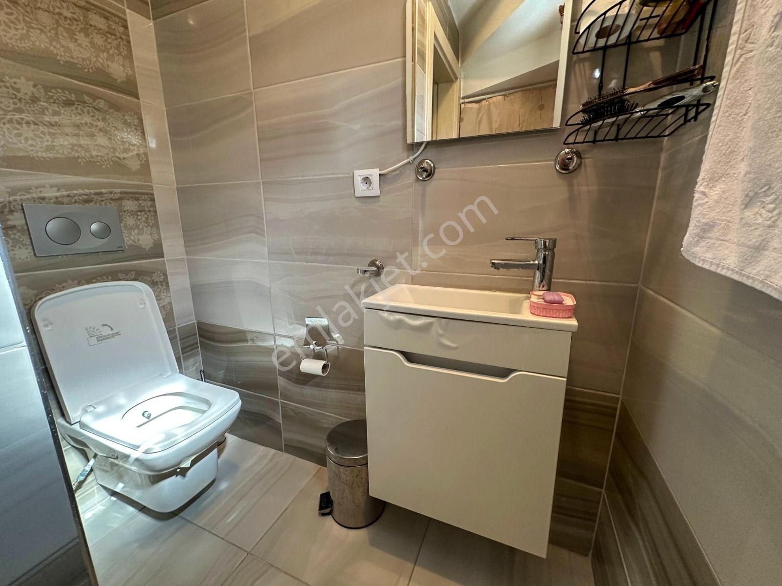 Dikili Cumhuriyet'te 6+1 Villa | 350m Denize Yakın | Eşyalı - Görsel 20