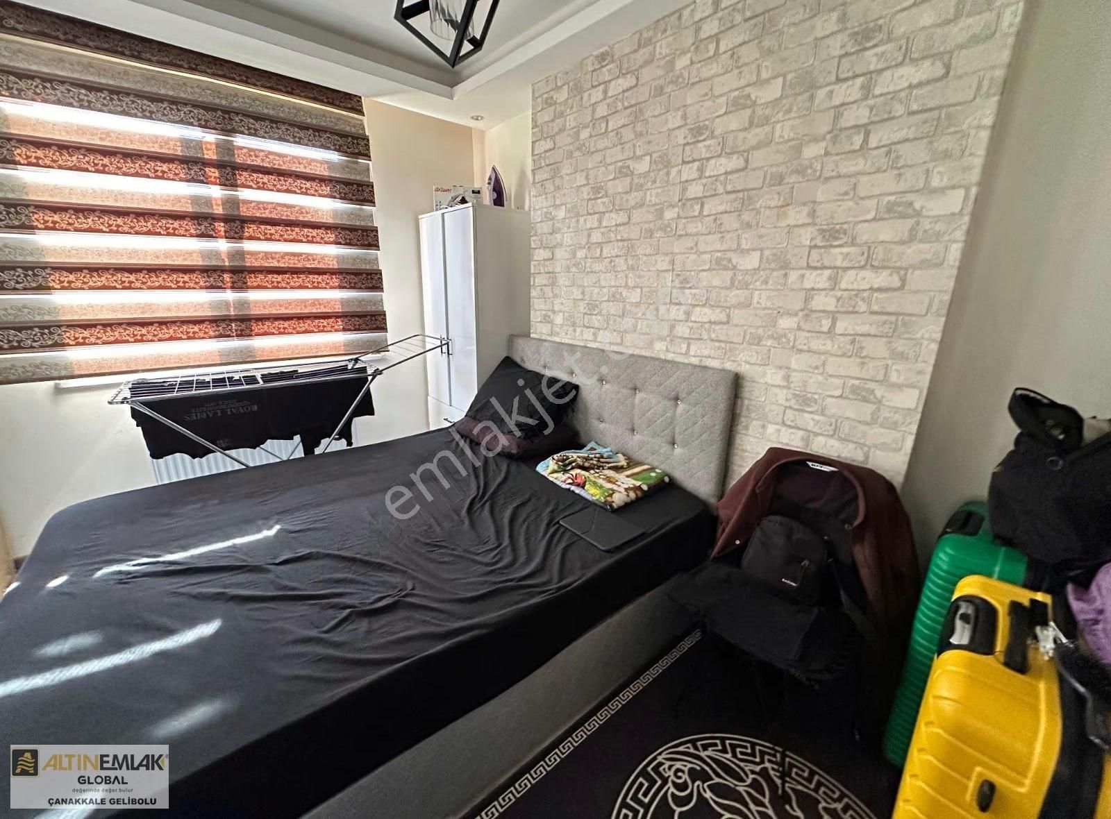 Altın Emlaktan Plaja Yürüme Mesafesinde Eşyalı 1+1 Satılık Daire - Görsel 5