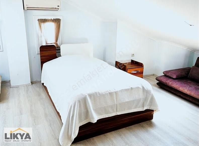 Foça'da Kiralık 3+1 Eşyalı Müstakil Ev - Görsel 9