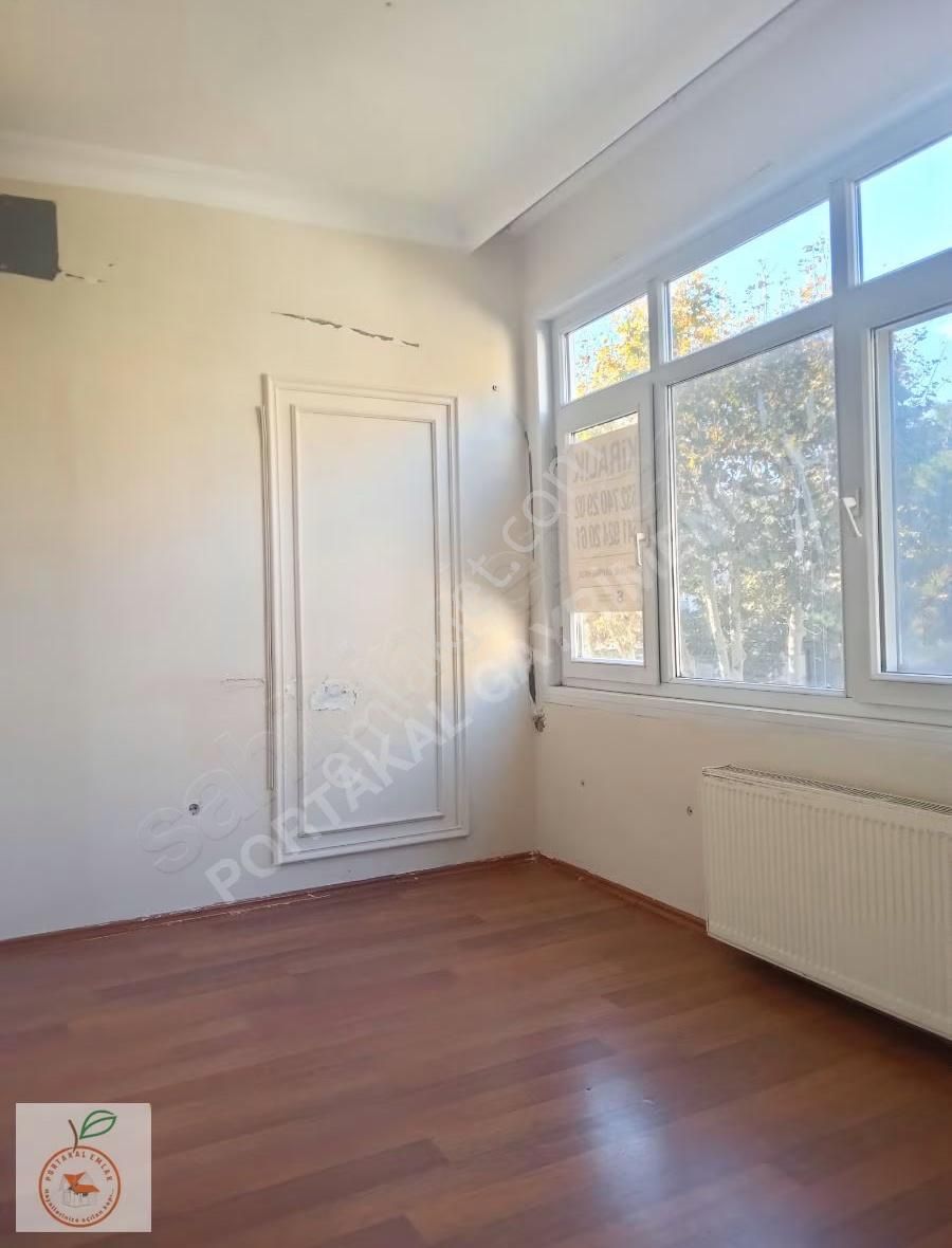 Pendik Çarşıda Kuşparkına Cephe Emsalsiz Konumda Kiralık İşyeri - Görsel 8