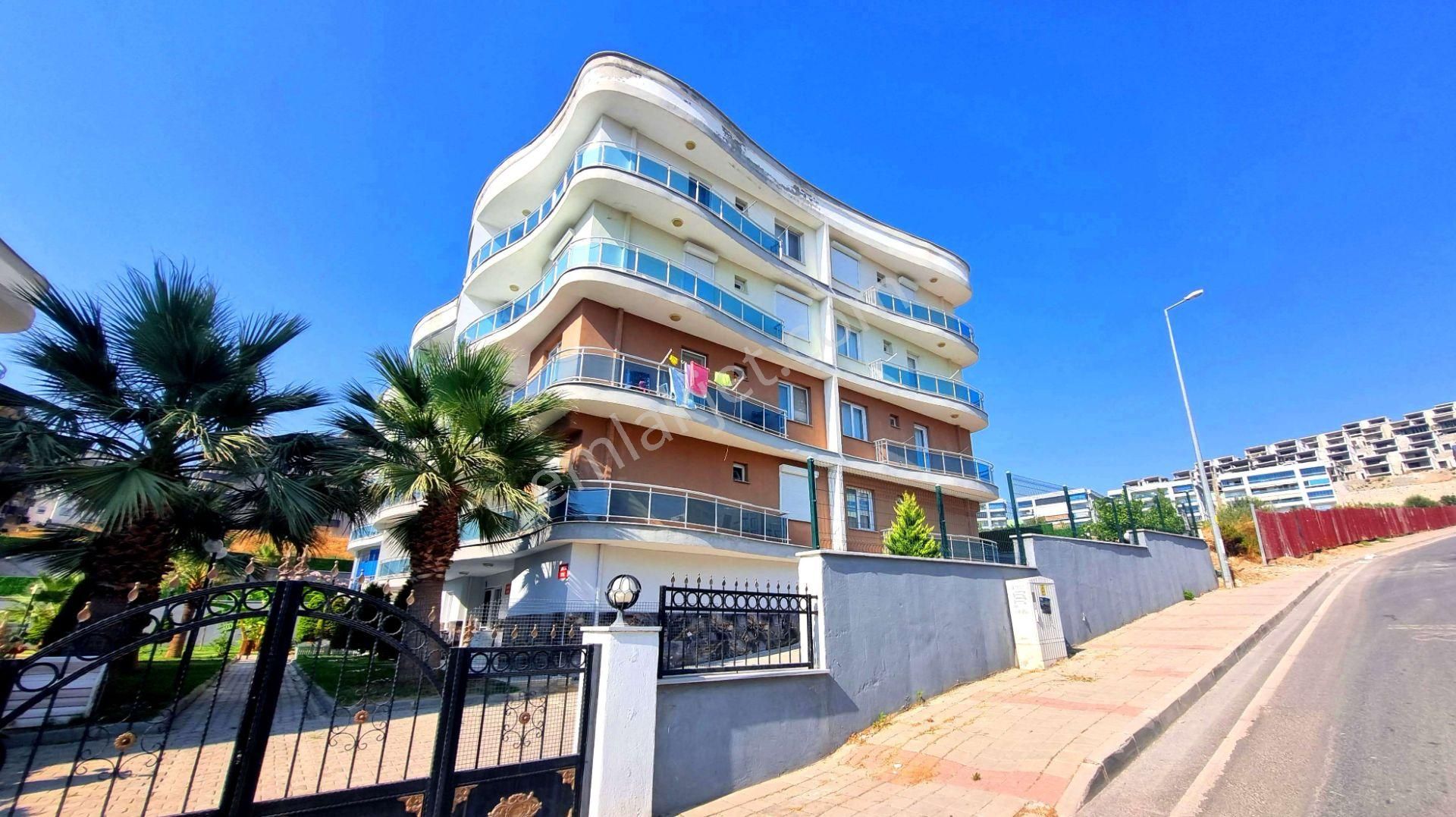 Eşin Ada Sitesinde Hesaplı, Bakımlı 1+1 Daire