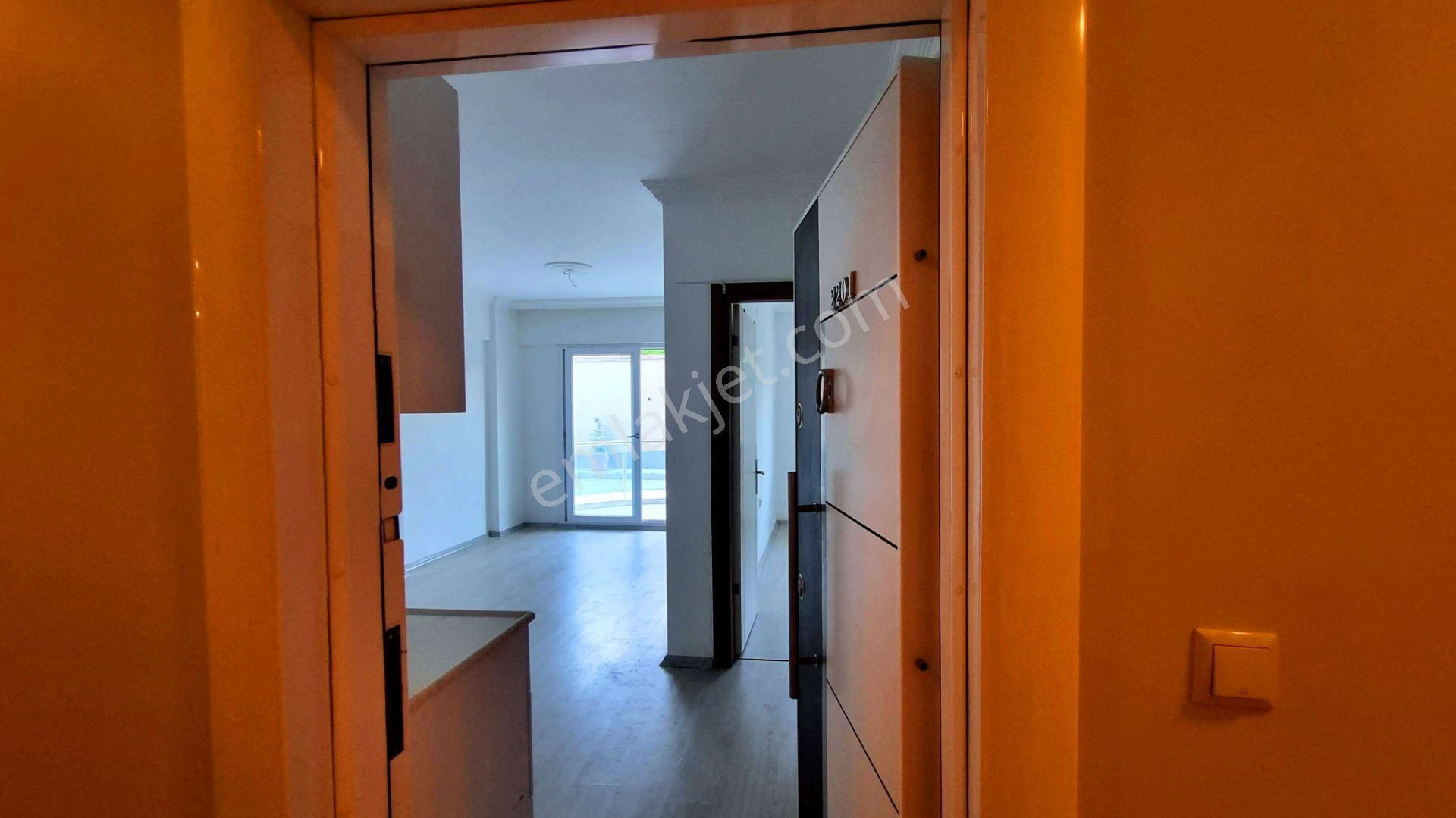 Eşin Ada Sitesinde Hesaplı, Bakımlı 1+1 Daire - Görsel 9