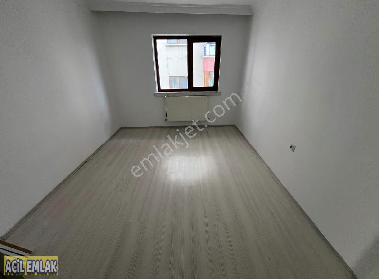 Foça Sokakda Full Yapılı Şehir Manzaralı Kiralık Daire - Görsel 11