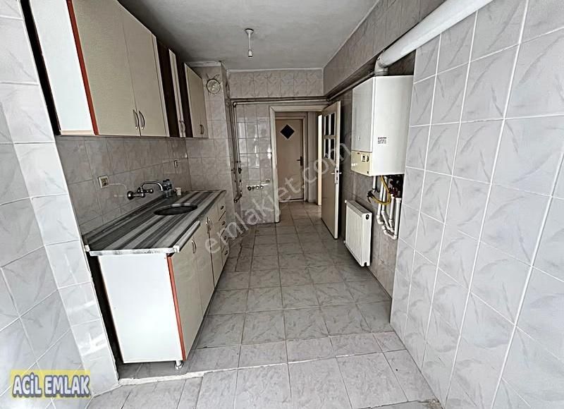 Acil Emlaktan Gazeller Caddesinde Üst Kat Kiralık Daire - Görsel 7