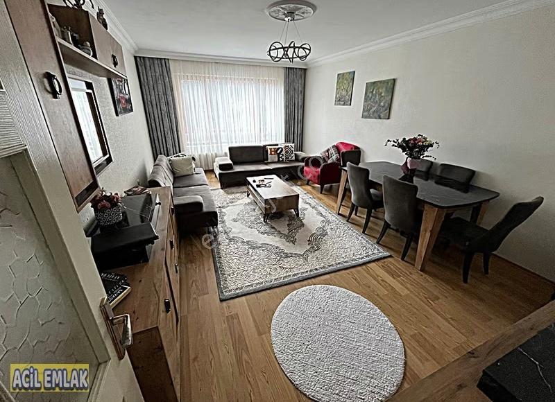 Acil Emlaktan Kalbur Caddesinde Asansörlü Hastane Yakını Daire