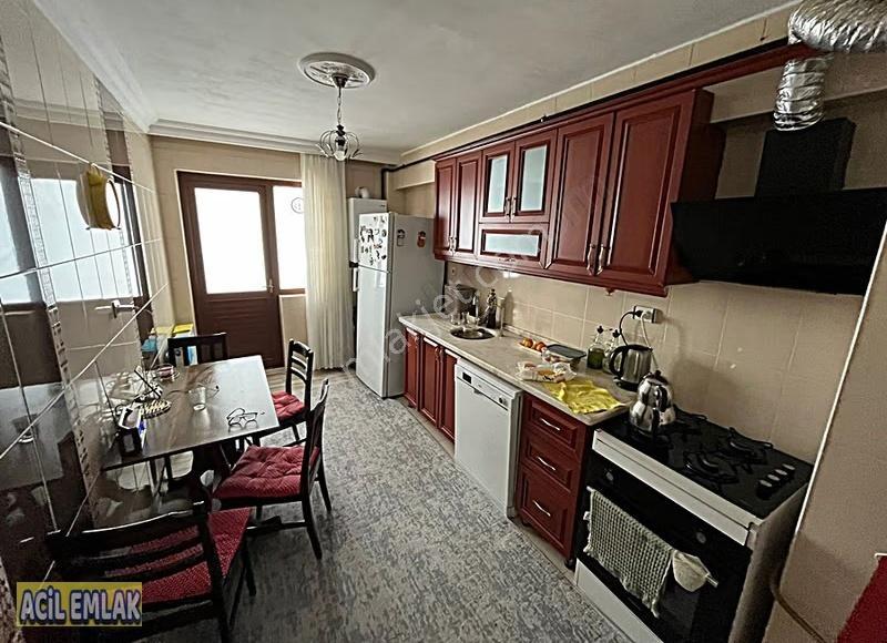 Acil Emlaktan Kalbur Caddesinde Asansörlü Hastane Yakını Daire - Görsel 2