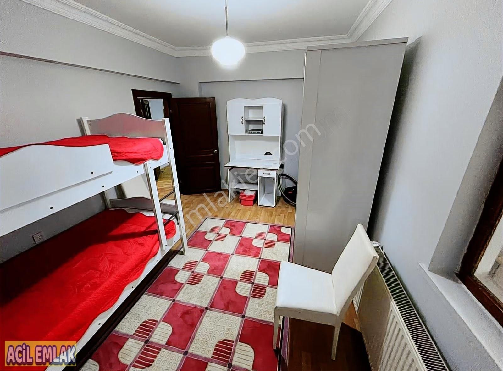 Acil Emlaktan Cadde Üzeri 3+1 Eşyalı Kiralık Daire - Görsel 7