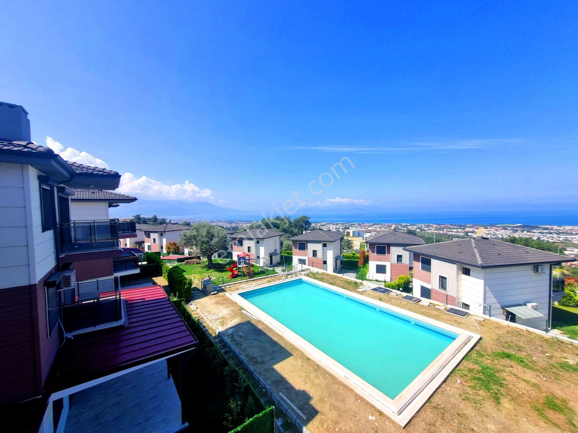 Soğucak'ta Panoramık Denız Ve Havuz Manzaralı Sıfır 2+1 Daıre - Görsel 18
