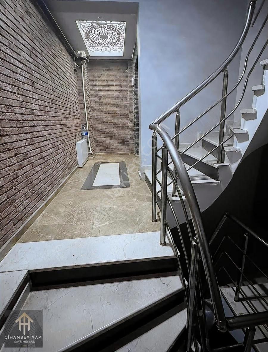 Samandıra Merkez'de Butik Sitede Arakat 2+1 Lüks Daire - Görsel 6