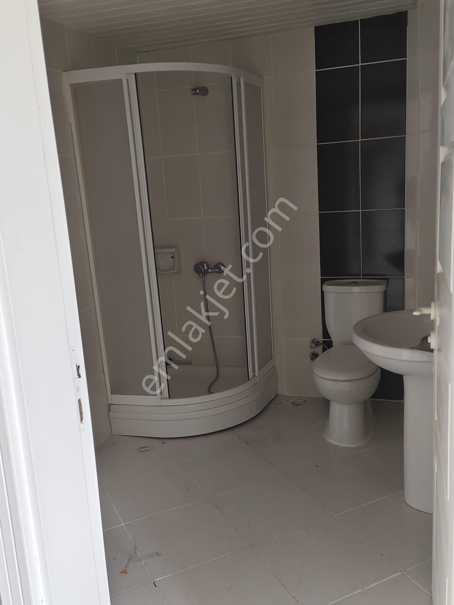 Kiralık Engelliye Yaşlıya Uygun 1+1 - Görsel 5