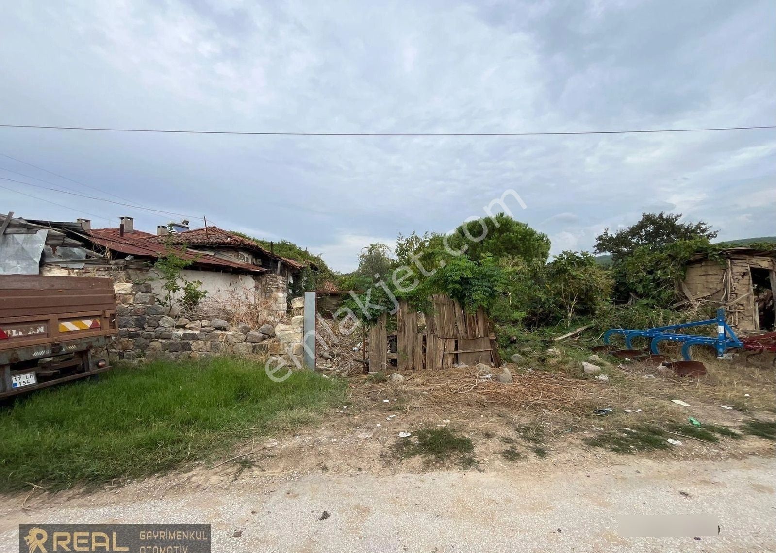 Realden Çanakkale Biga Koruoba Mahallesinde İmarlı Arsa Ve Kargır Deniz Manzaralı Ev - Görsel 10
