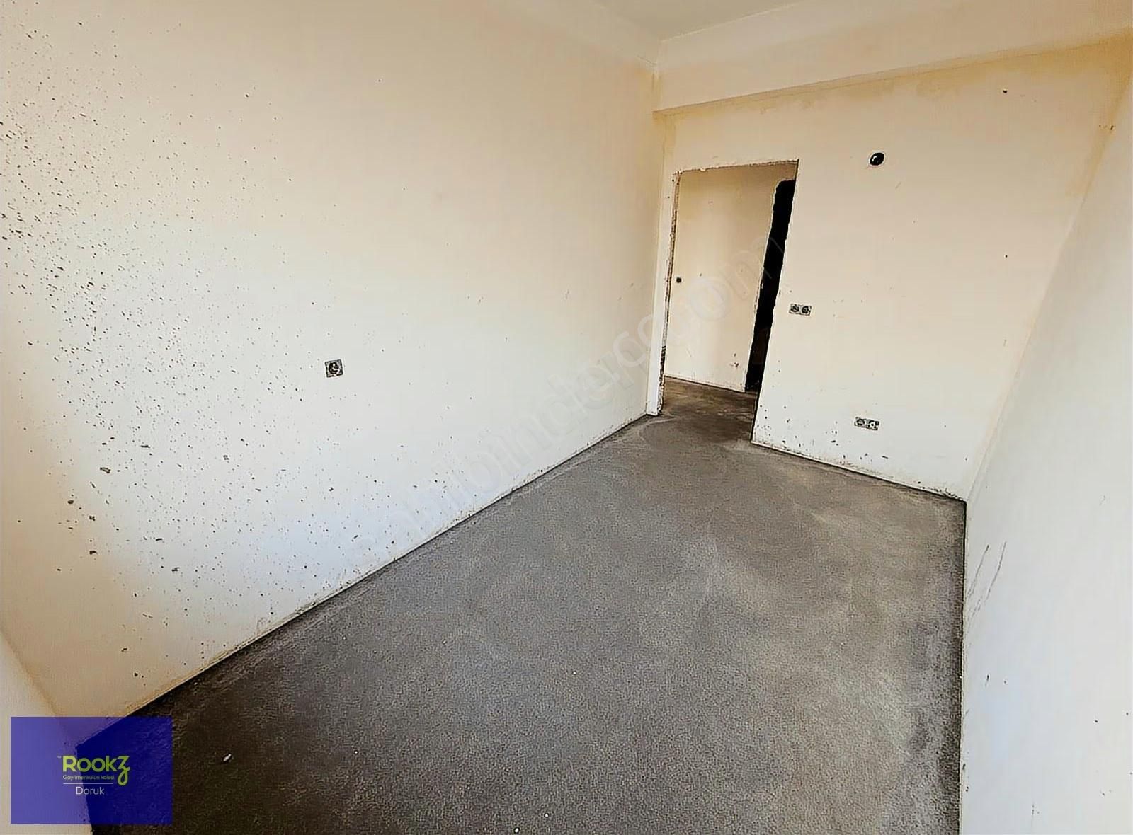 Rookzdoruk'dan Sultanbeyli Petrolyolu Caddesi'nde Sıfır 3+1daire - Görsel 2