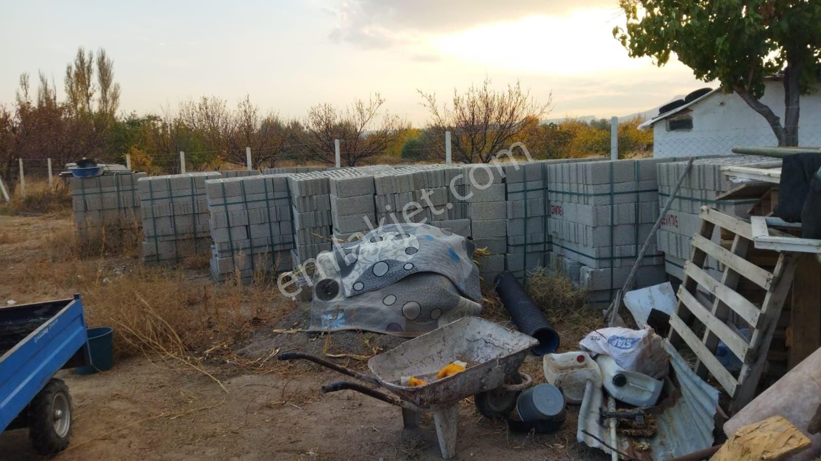 Kaçmaz Emlaktan Yeşilhisarda Satılık Evli Bahçe - Görsel 4