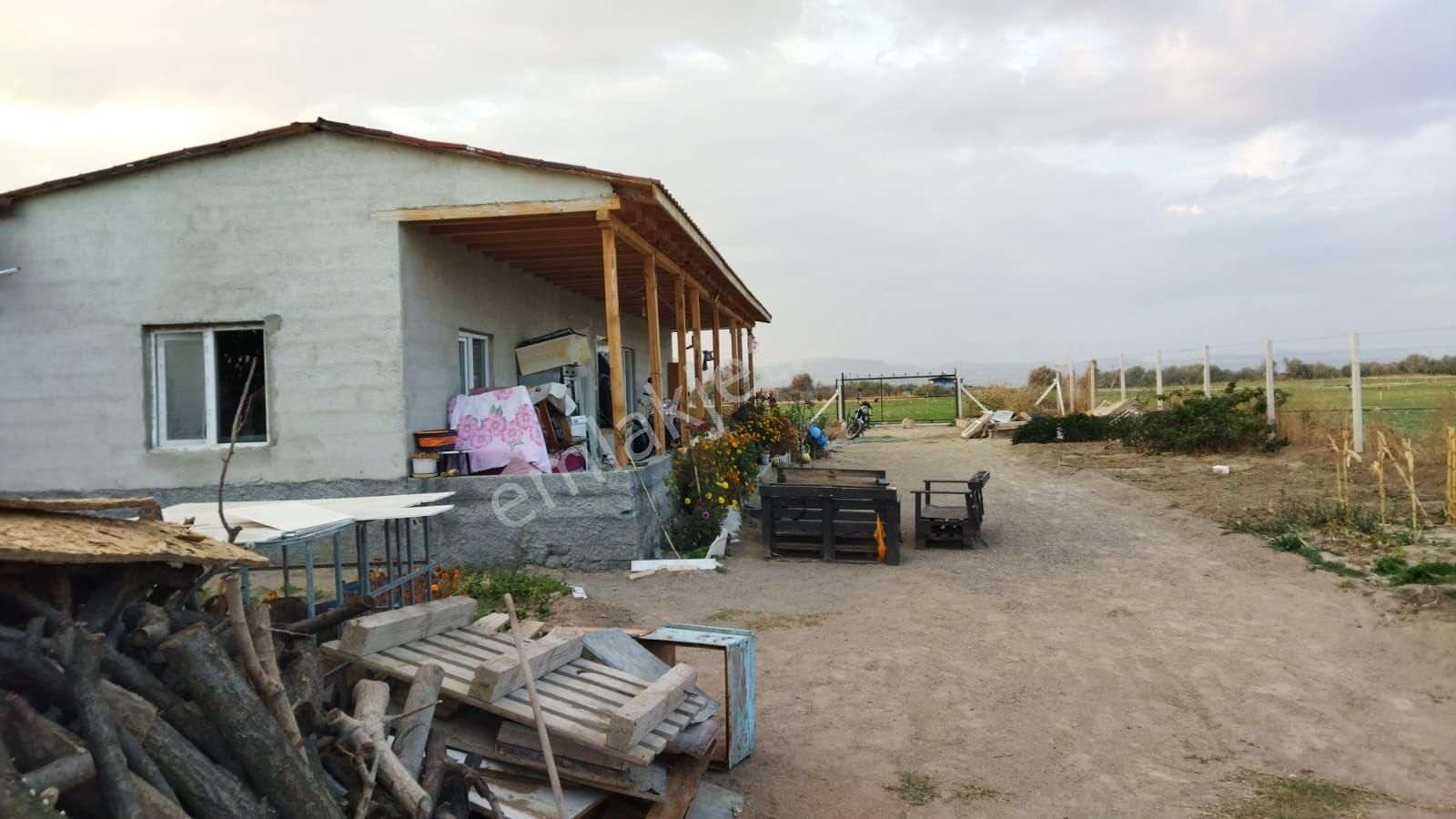 Kaçmaz Emlaktan Yeşilhisarda Satılık Evli Bahçe - Görsel 2