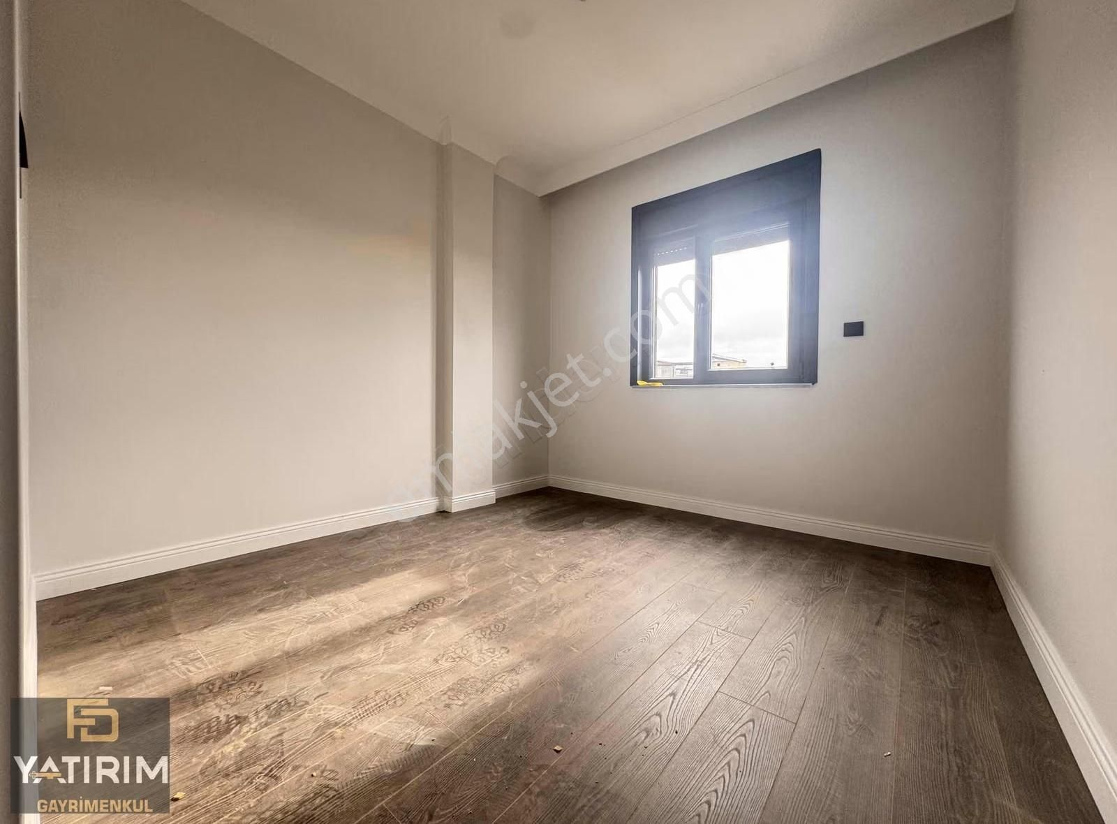 Bayramoğlu Merkez'de Özel Lüx 3+1 176m2 Satılık Dubleks - Görsel 14