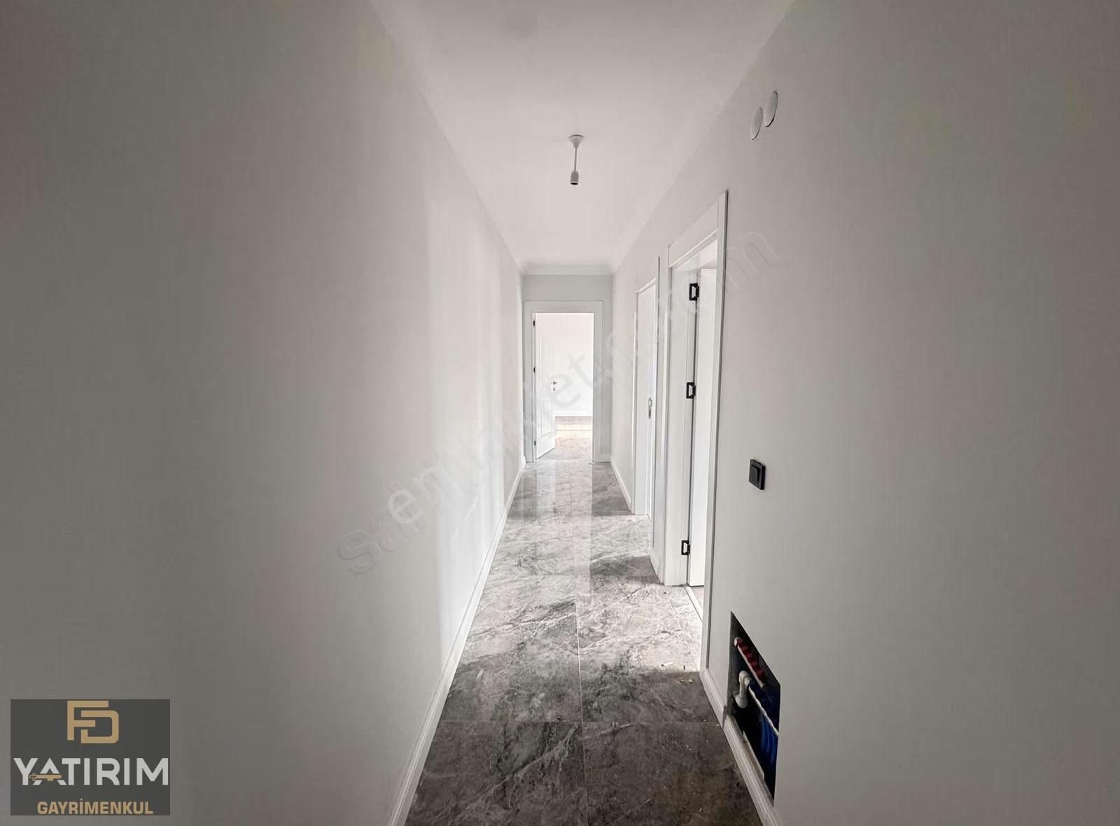 Bayramoğlu Merkez'de Özel Lüx 3+1 176m2 Satılık Dubleks - Görsel 3