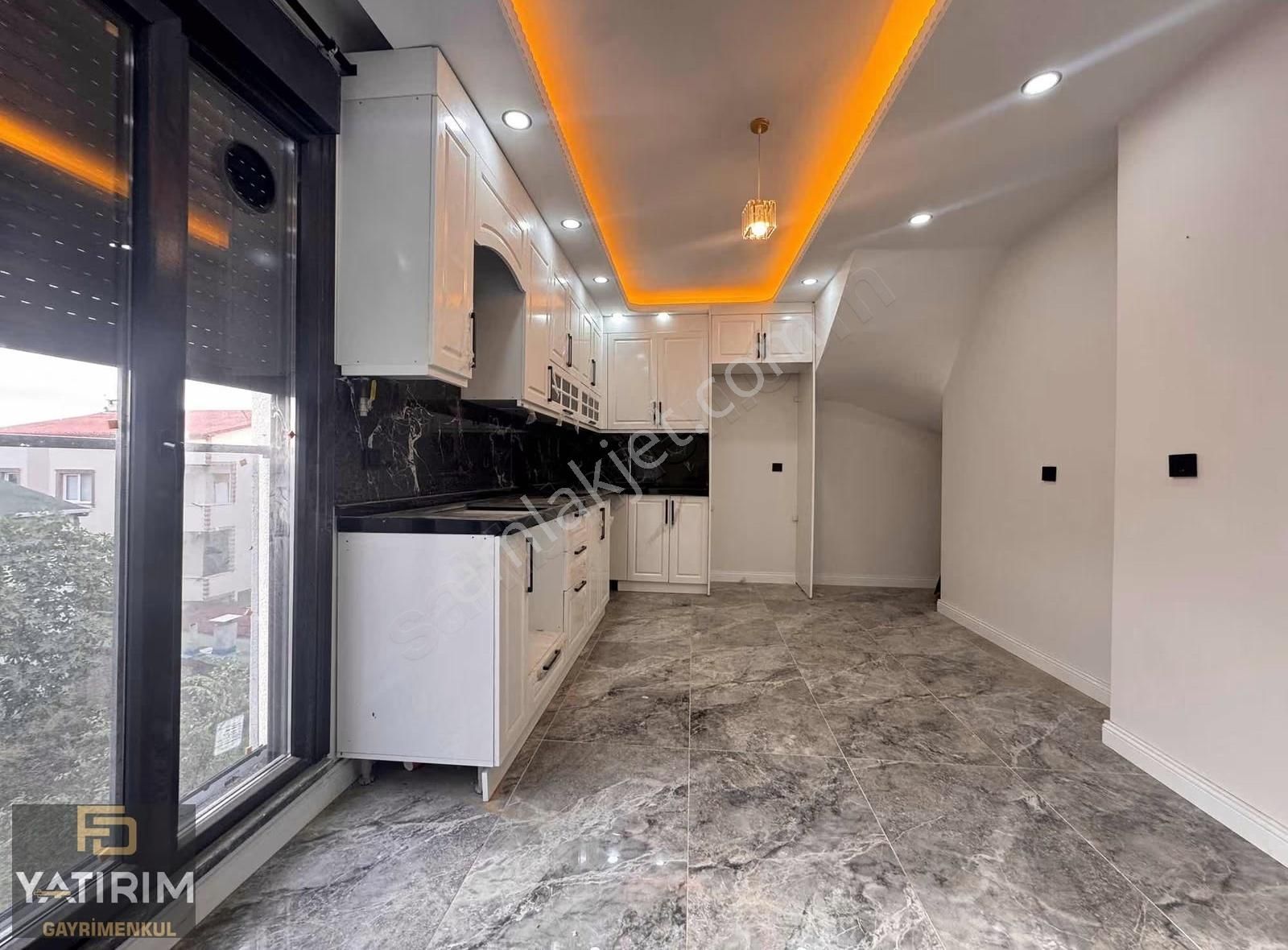 Bayramoğlu Merkez'de Özel Lüx 3+1 176m2 Satılık Dubleks - Görsel 7