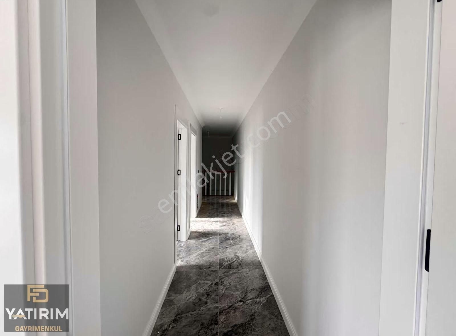 Bayramoğlu Merkez'de Özel Lüx 3+1 176m2 Satılık Dubleks - Görsel 12