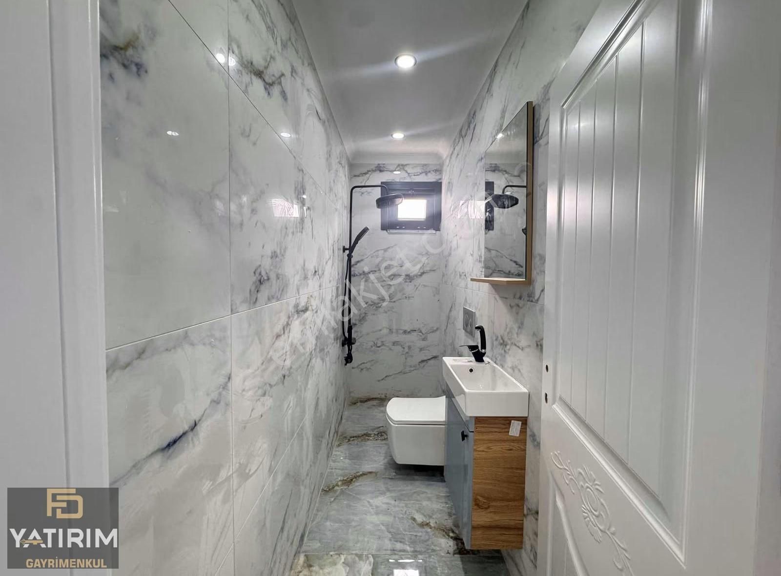 Bayramoğlu Merkez'de Özel Lüx 3+1 176m2 Satılık Dubleks - Görsel 4