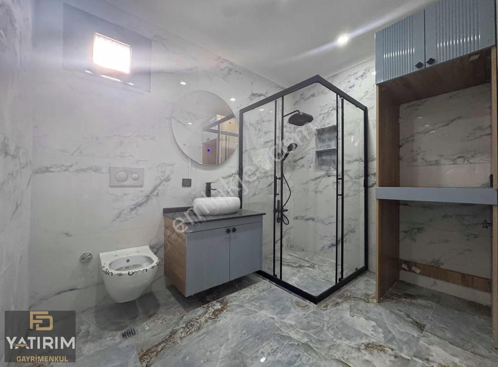 Bayramoğlu Merkez'de Özel Lüx 3+1 176m2 Satılık Dubleks - Görsel 8