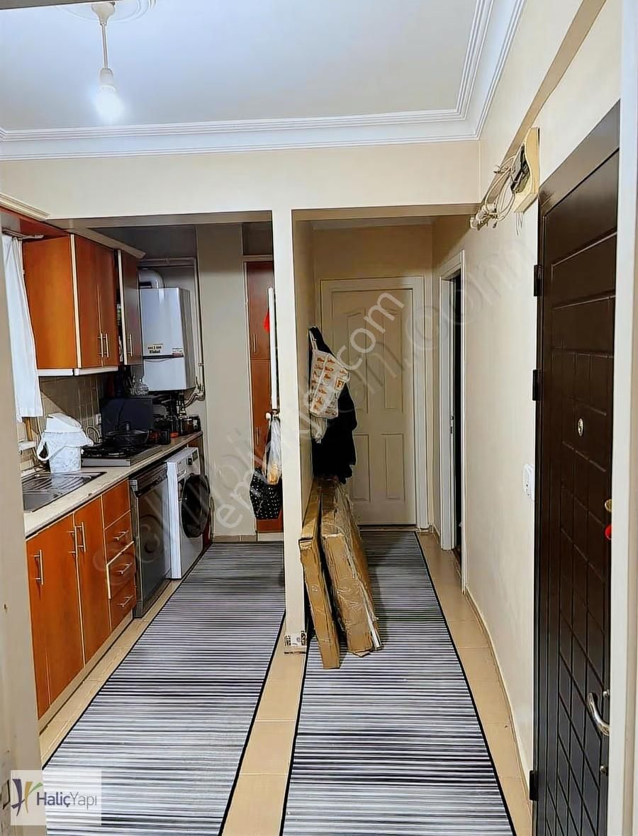 Feriköy Yay Meydanı Caddesinde Kiralık 2+1 Daire - Görsel 10