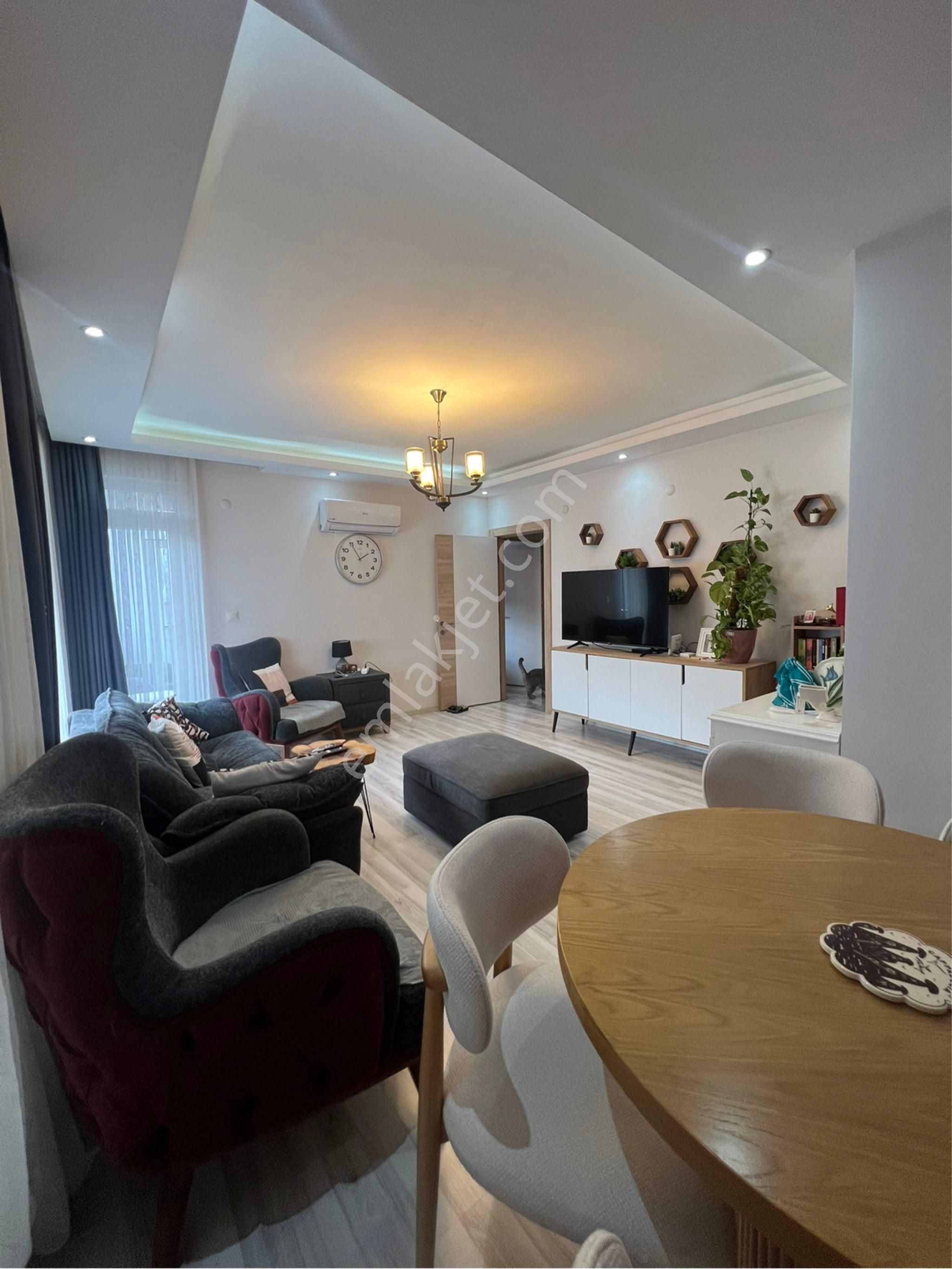 Kızılarıkta Kiralık Boş 2+1 Daire - Görsel 5