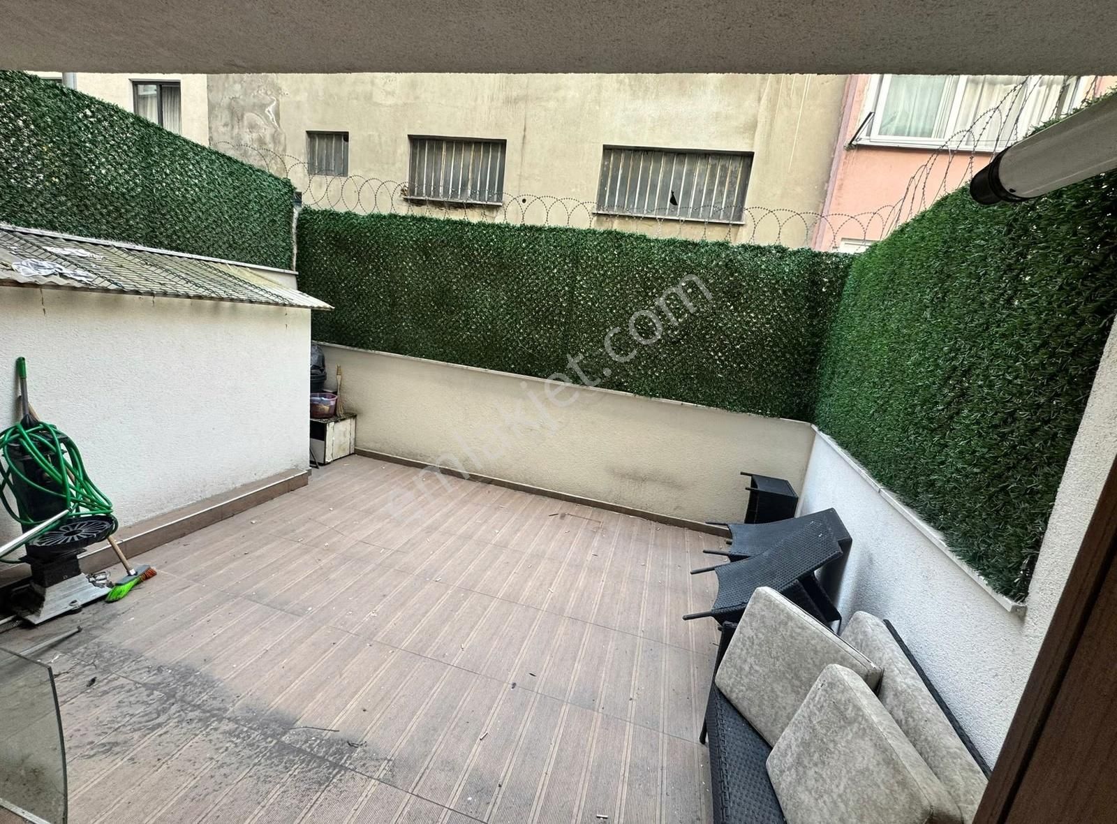 Bayrampaşa Orta Mahallede Satılık Lüks Ters Dubleks - Görsel 10