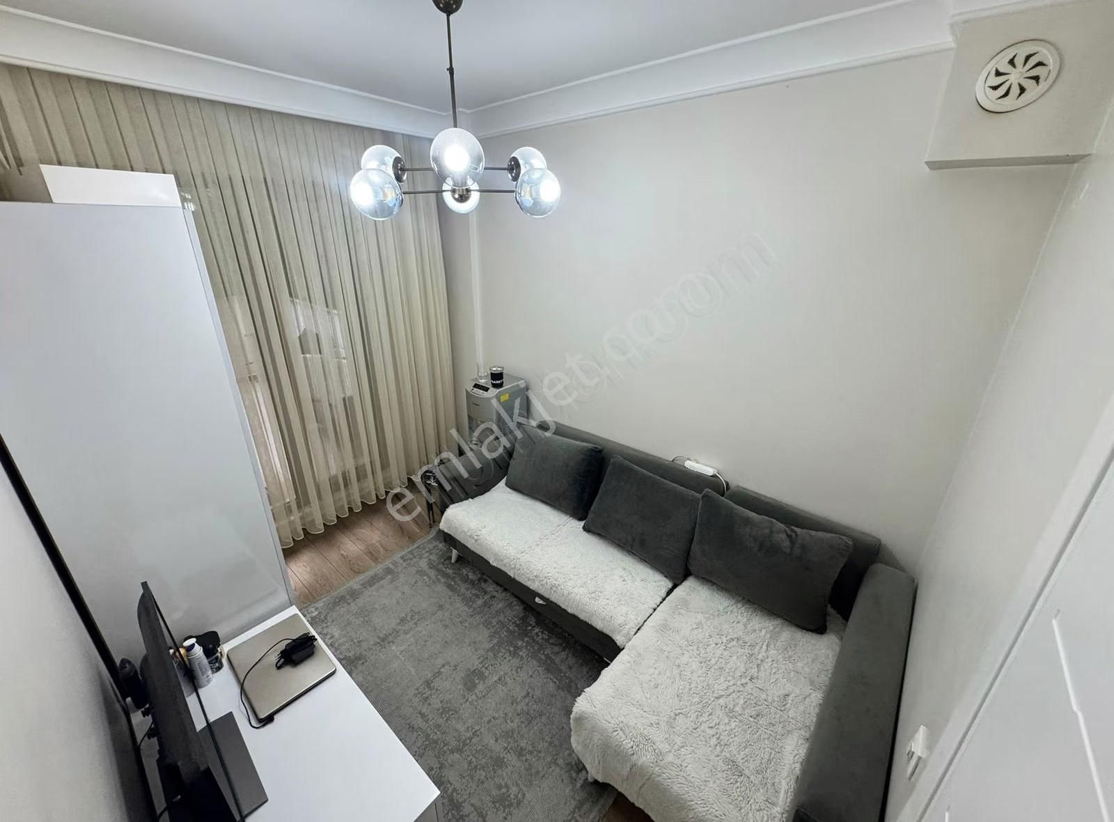 Bayrampaşa Orta Mahallede Satılık Lüks Ters Dubleks - Görsel 20