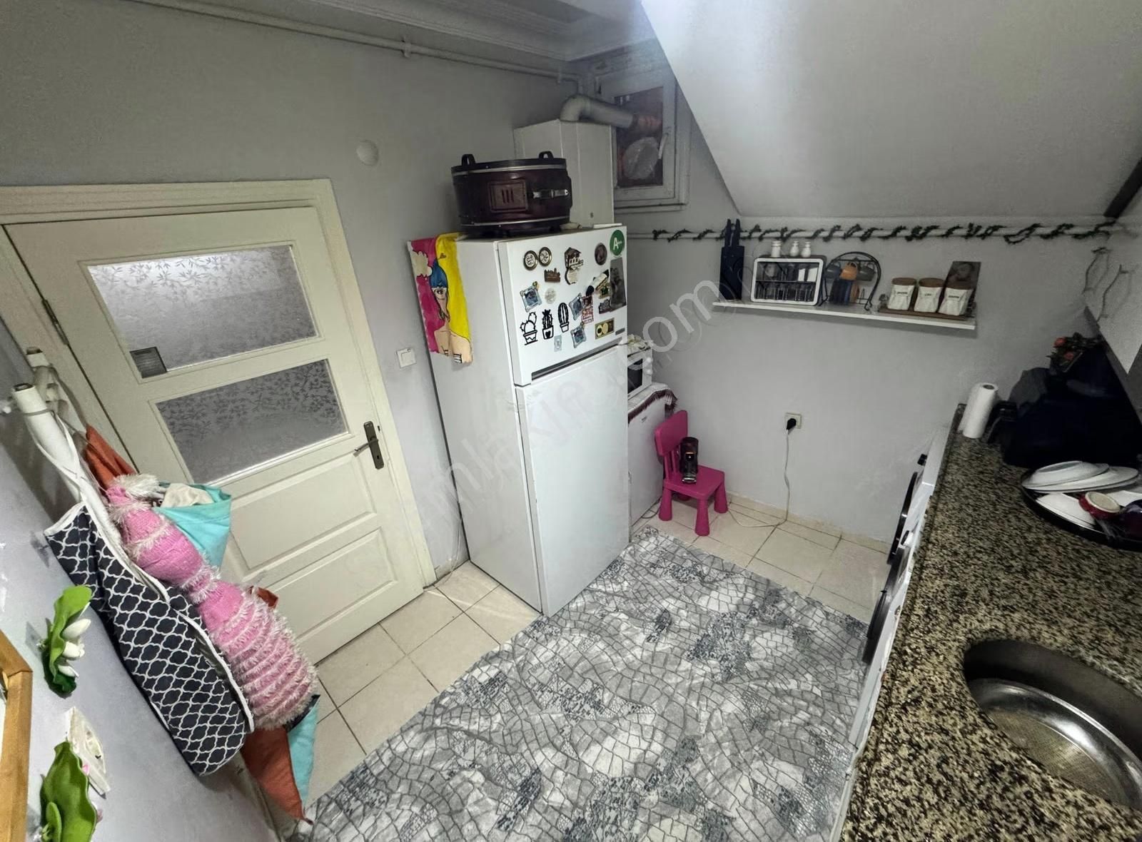 Bayrampaşa Merkezi Konum Altıntepsi Mahallesinde Satılık Daire - Görsel 3