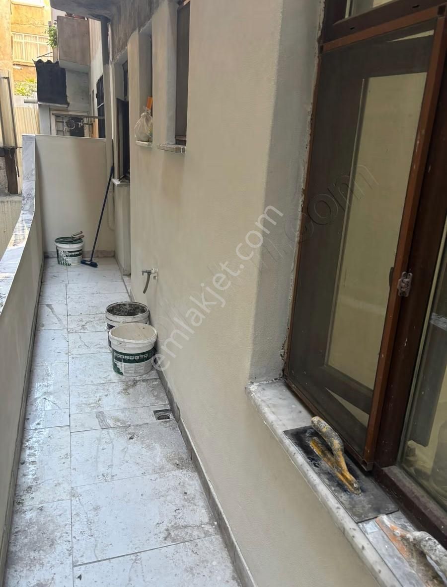 Gsm Den Satılık İçi Ful Tadilatlı Giriş Kat Daire - Görsel 2