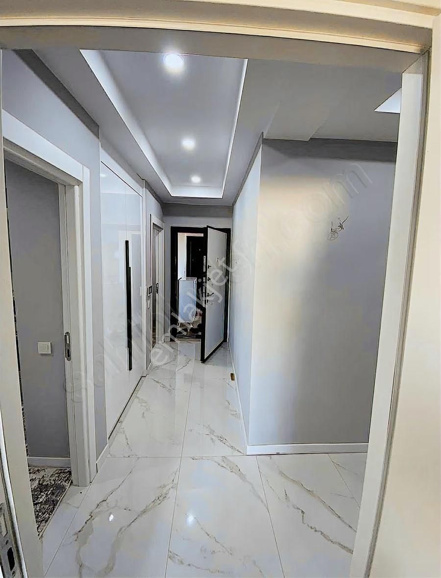Aydoğmuş Mah Havuzlu Ebv Banyolu Ultra Lüks 2+1 Eşyalı - Görsel 4