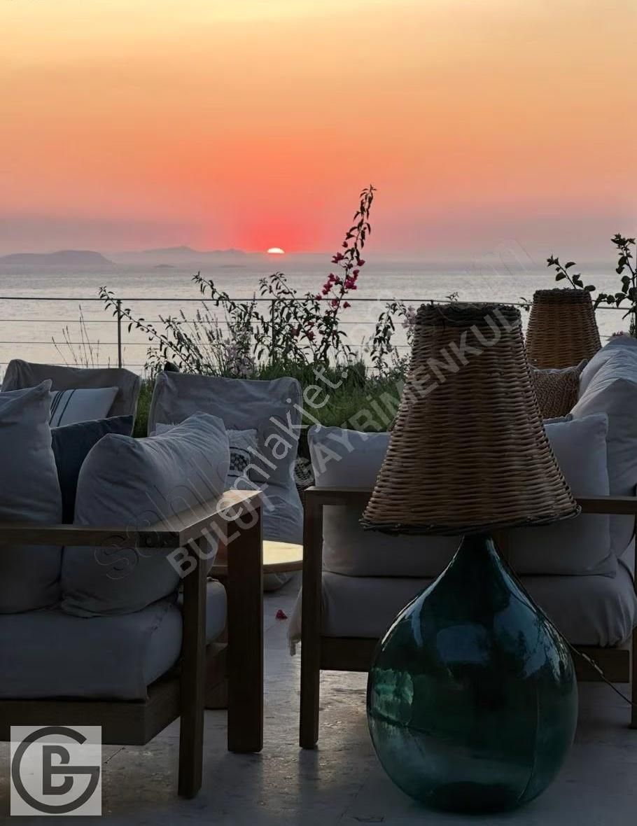 Bodrum Büyüleyici Manzara * Yerden Isıtma * Özel Havuz * Tek Kat - Görsel 4