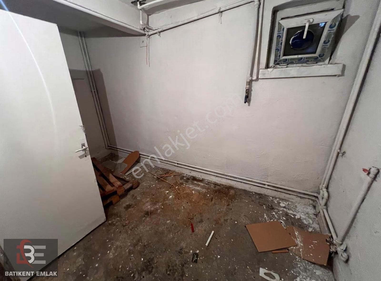 Batıkent Emlak'tan Uğur Mumcu Mah 3+1 Boş Bakımlı Bodrumlu - Görsel 5