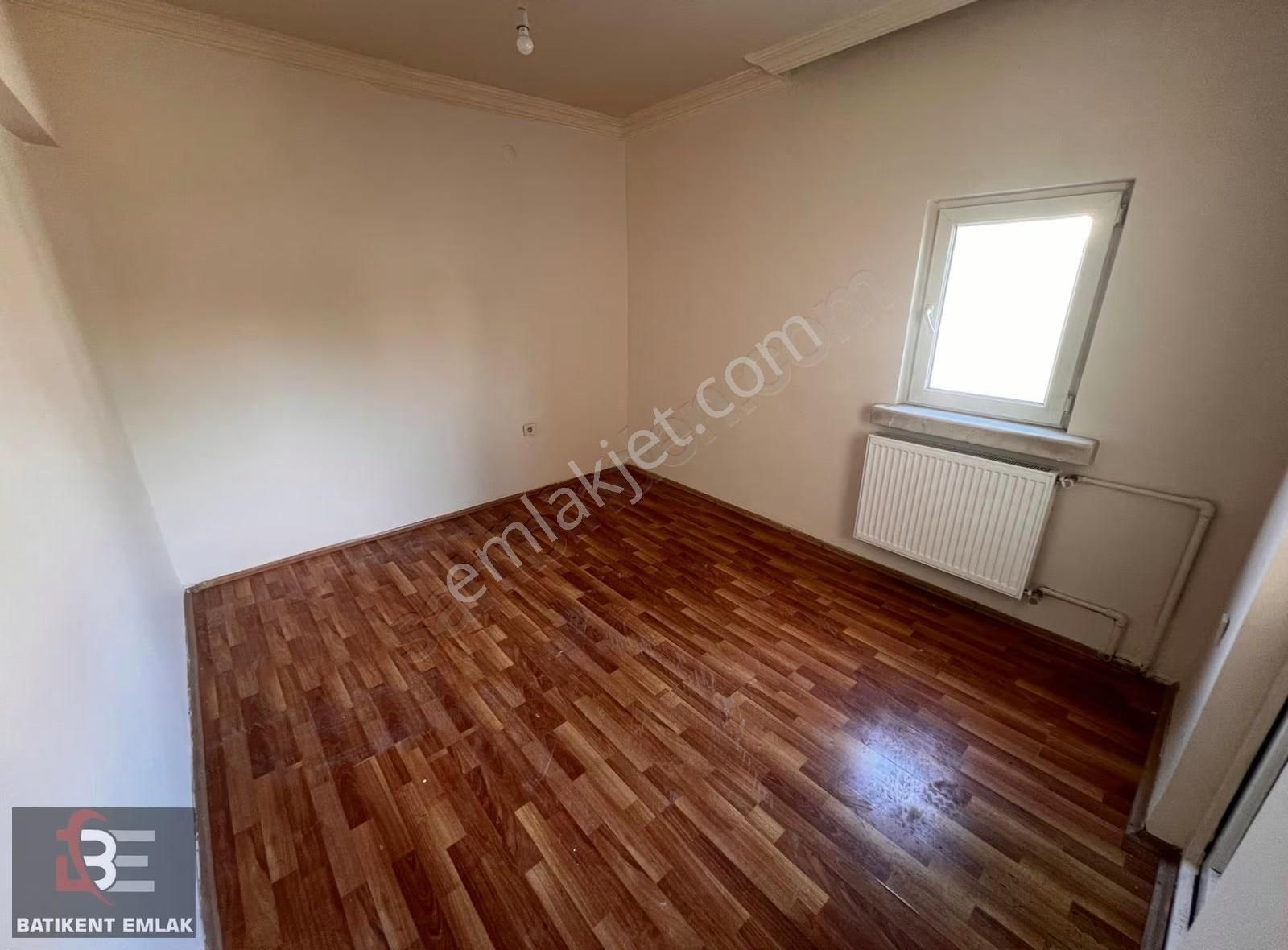 Batıkent Emlak'tan Uğur Mumcu Mah 3+1 Boş Bakımlı Bodrumlu - Görsel 8