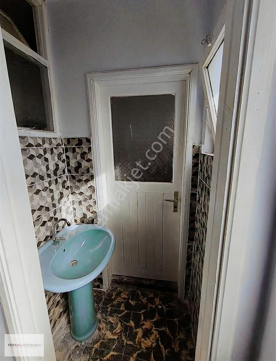 Pera'dan Eceabat Merkezde Kiralık 2+1 - Görsel 6