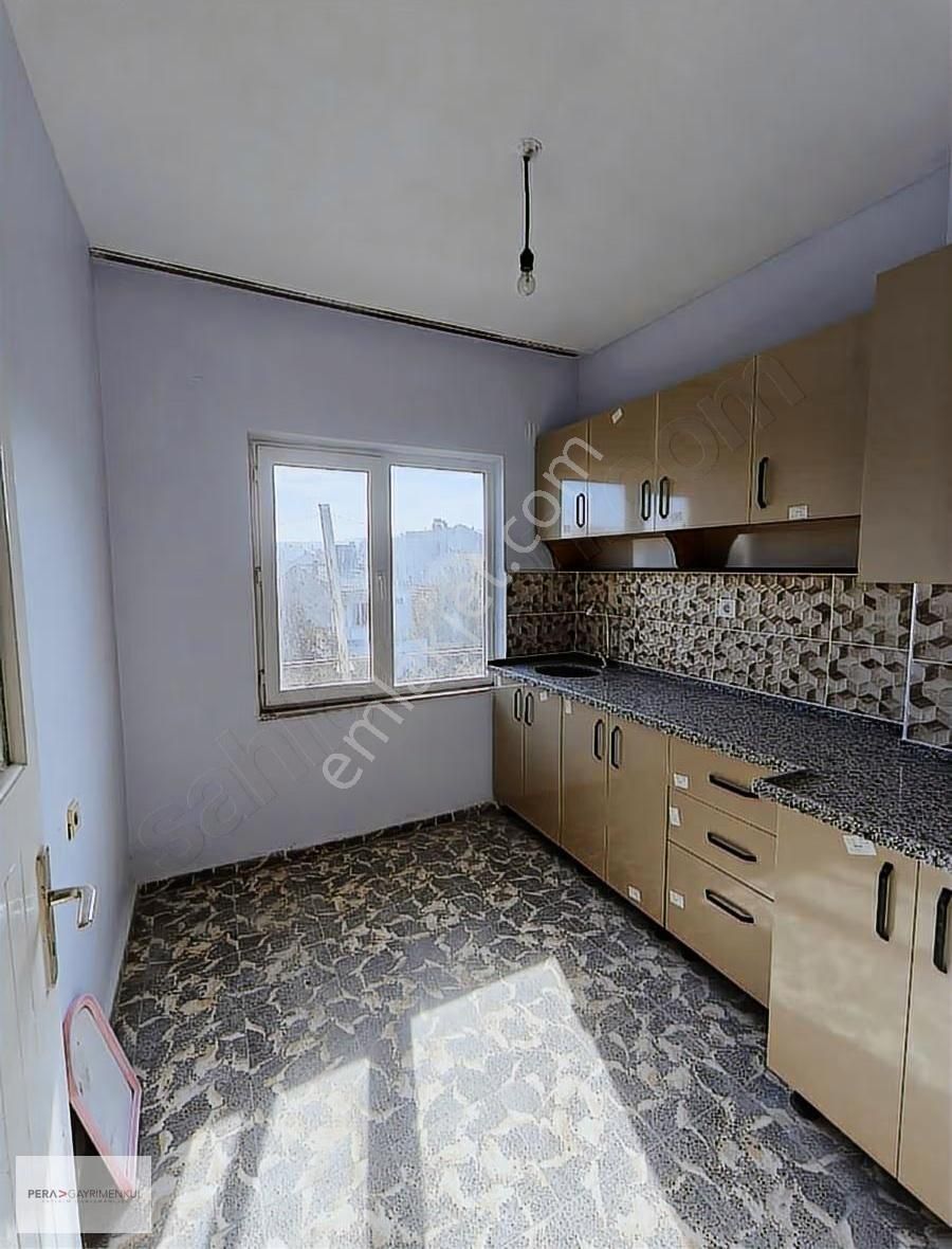 Pera'dan Eceabat Merkezde Kiralık 2+1